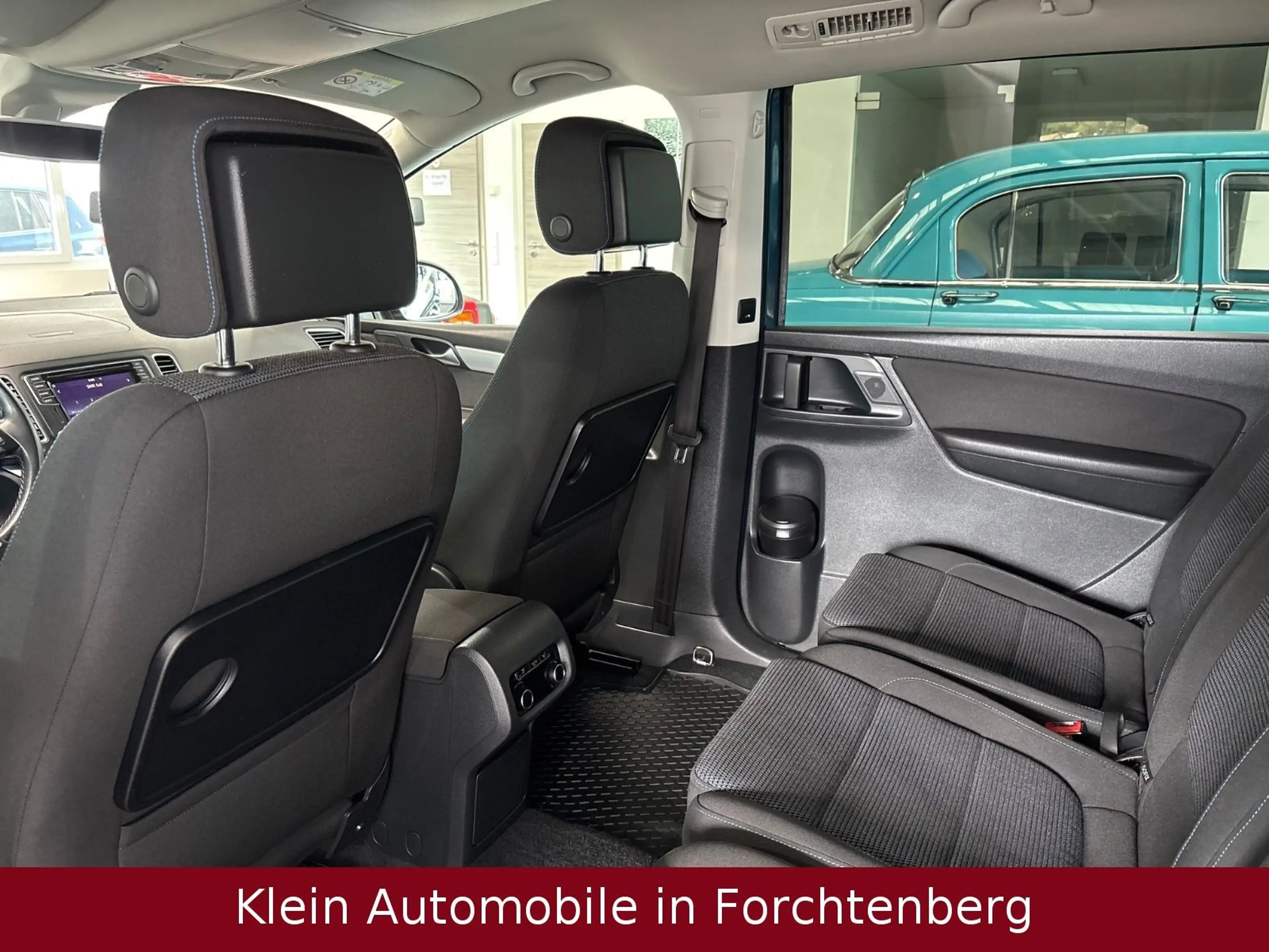 Volkswagen Sharan Ocean 7-Sitzer NaviAccLaneSideAssist 2.HD — photo 13