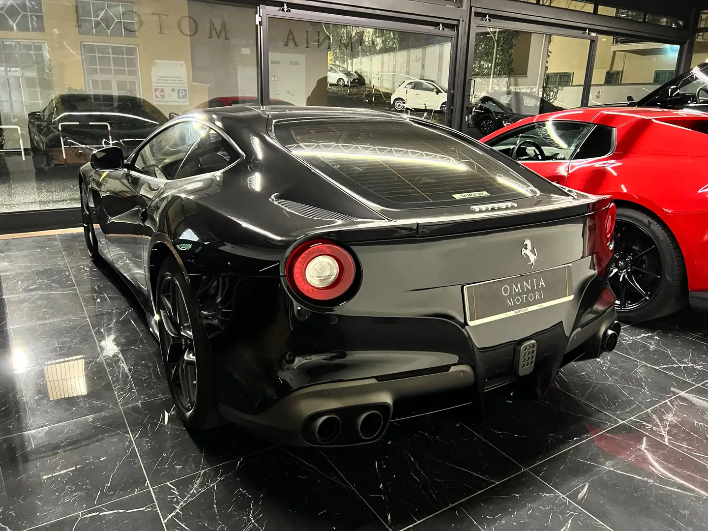 Ferrari F12 F12 Berlinetta 6.3 dct - IVA ESPOSTA - PERMUTE Negru - 1