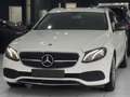 Mercedes-Benz E 220 d *AMBI-L*R-CAM*LED*19Z-AMG*TOTW*LEDER* Blanc - thumbnail 1