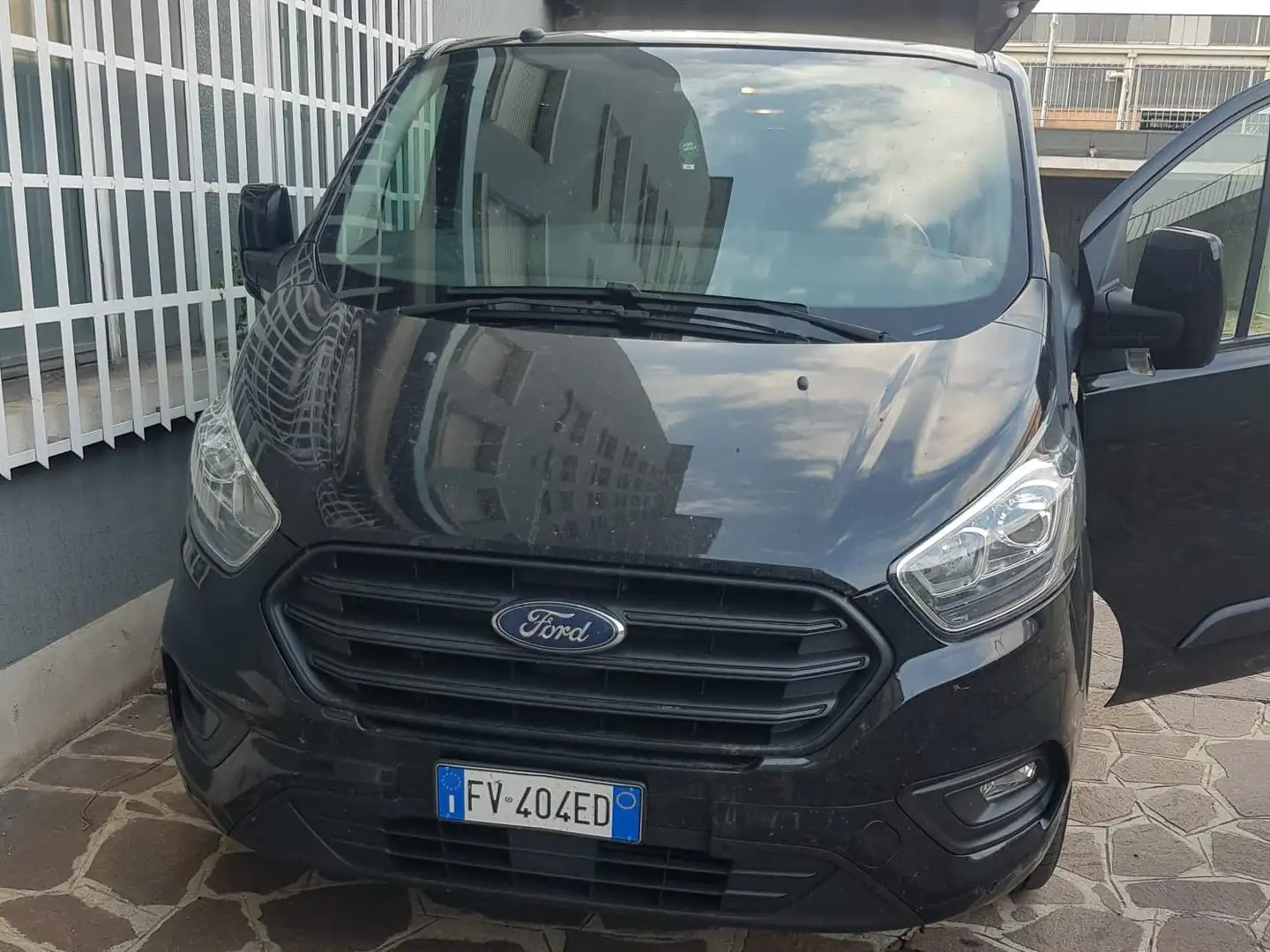 Ford Transit Custom Tourneo L2 H1 Nero - 1