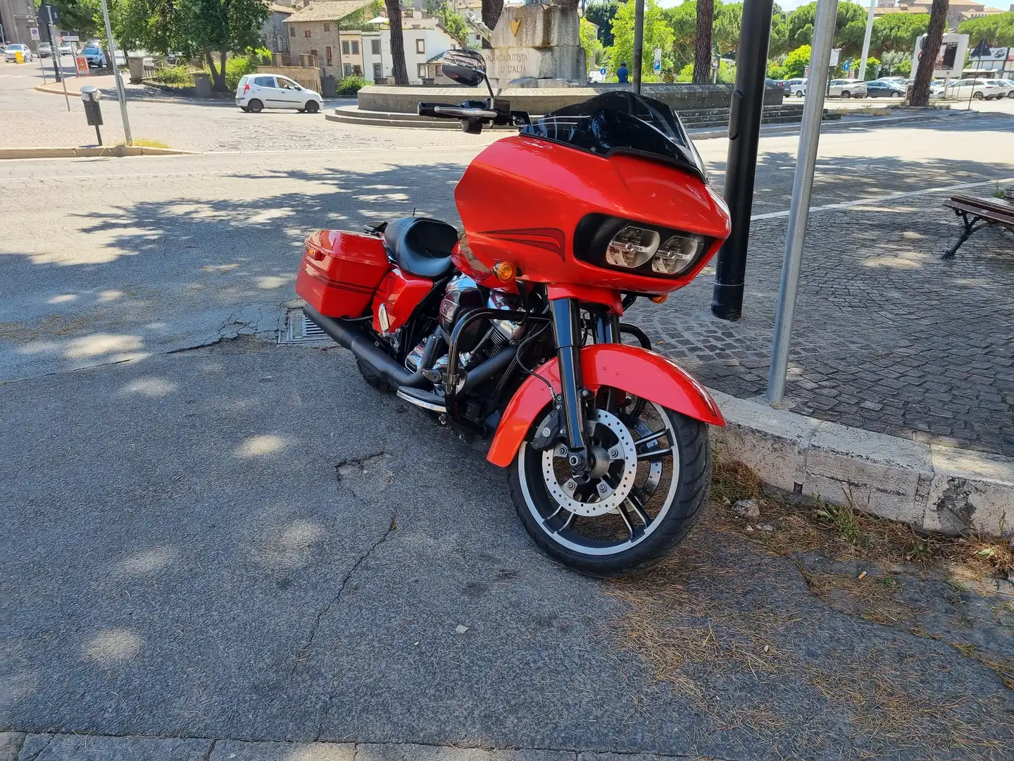 Harley-Davidson Road Glide Оранжевий - 2