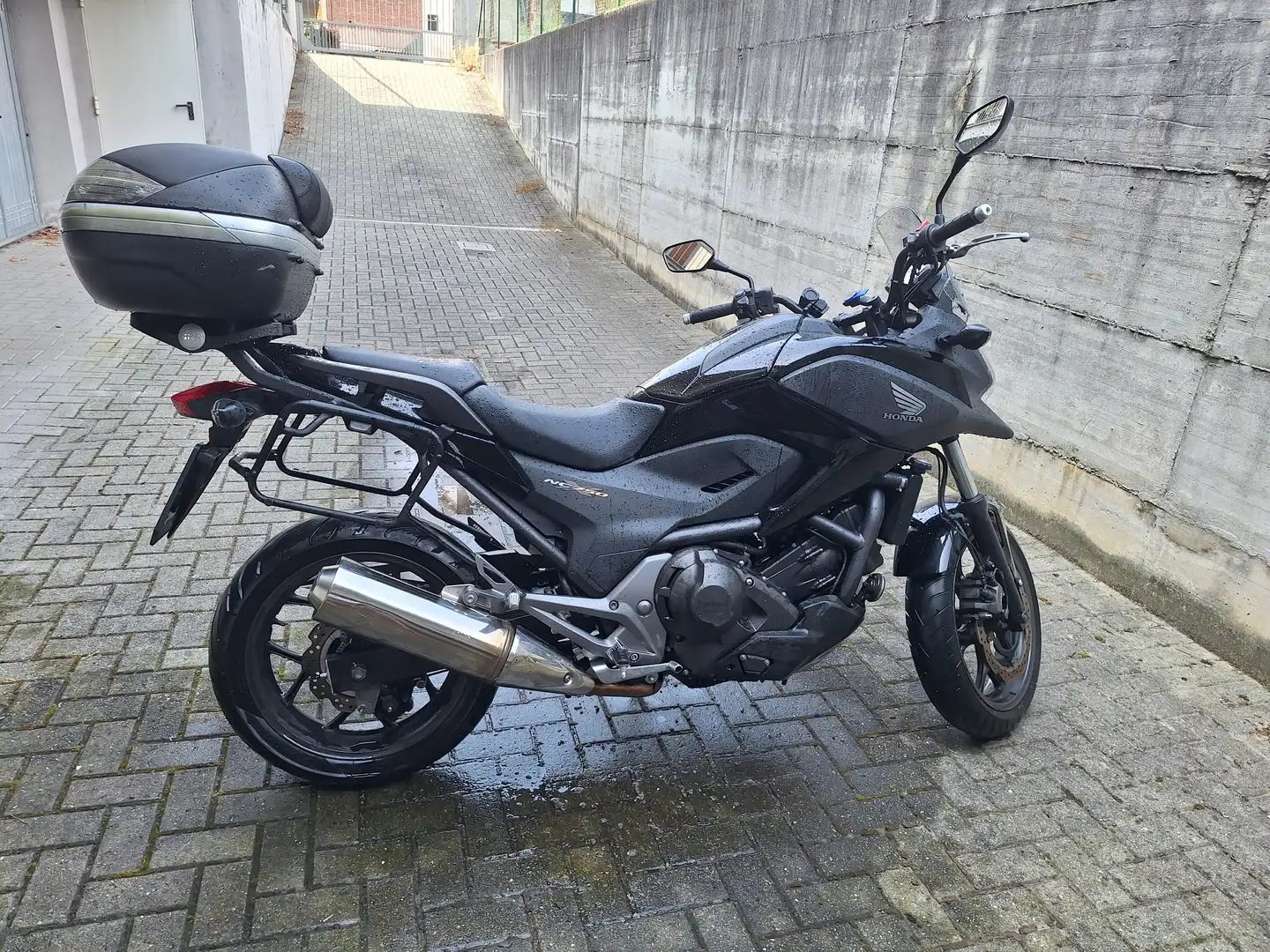 Honda NC 750 NC 750 X DTC ABS Nero - 2