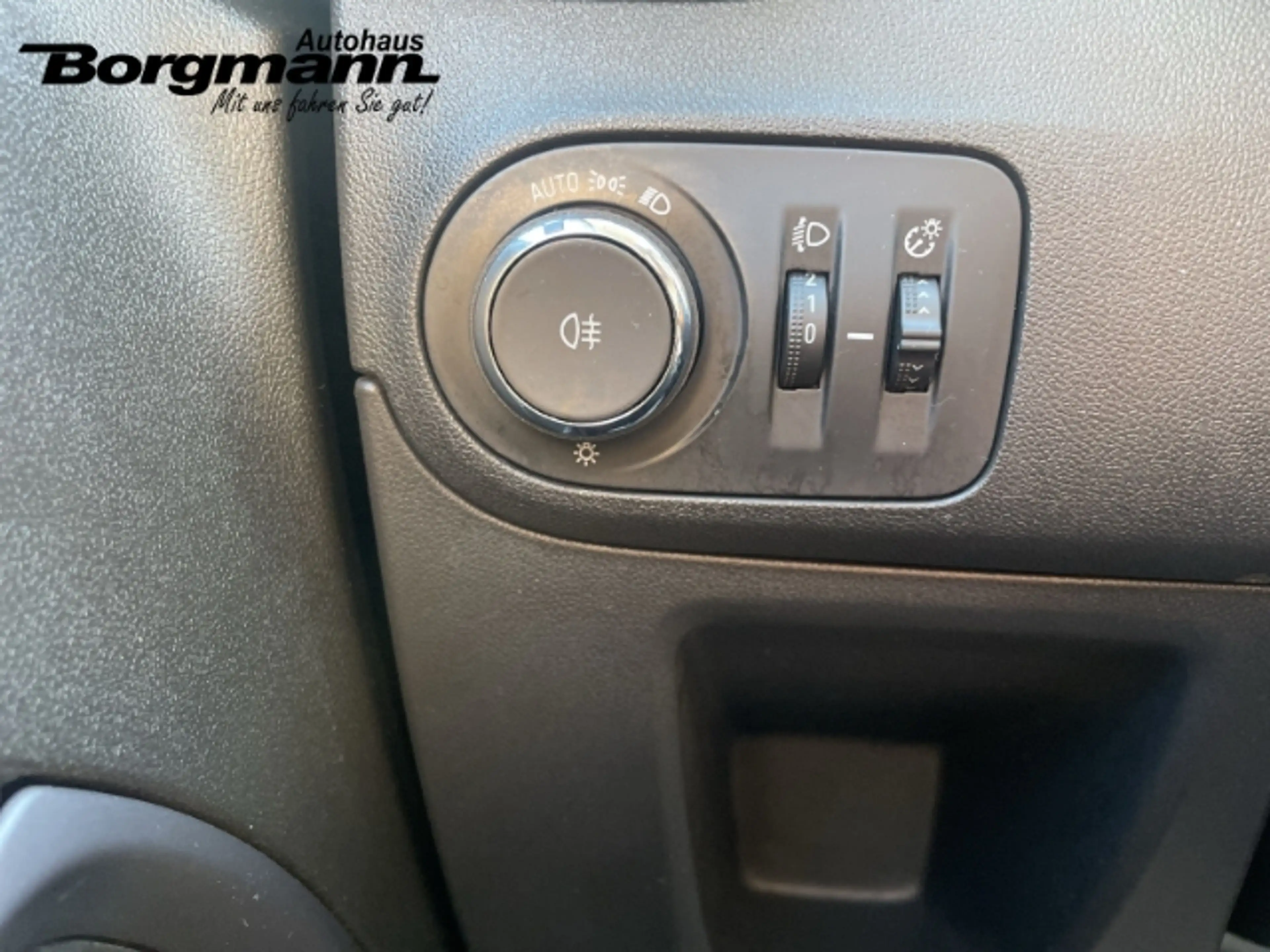 Opel Crossland Enjoy 1.2 Turbo LED - Bluetooth - Rückfahrkamera - — photo 10