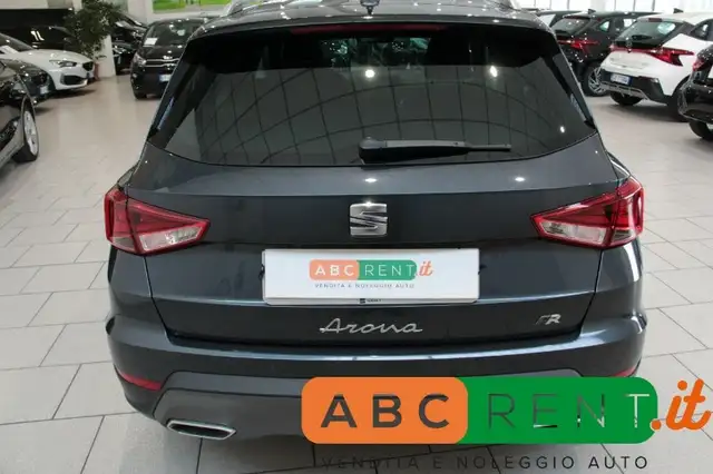 Seat Arona view 6