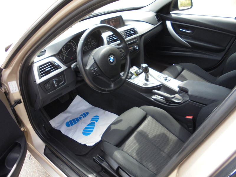 BMW 330 D Touring Aut. ~ 128.000 Km ~ 2.Hd ~ Navi ~ — photo 9