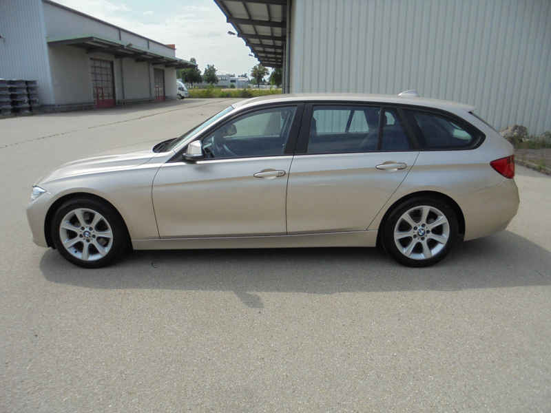 BMW 330 D Touring Aut. ~ 128.000 Km ~ 2.Hd ~ Navi ~ — photo 3