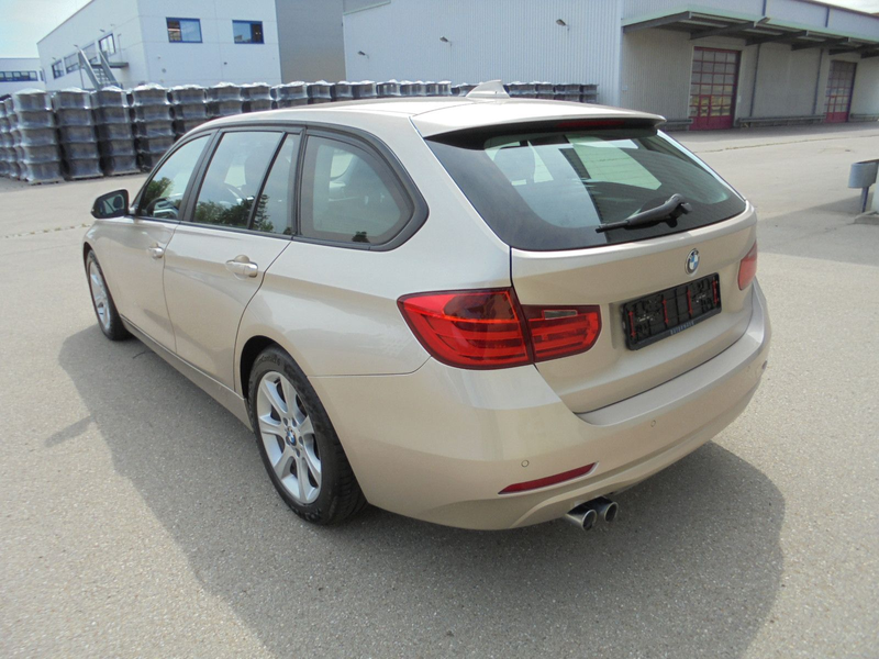 BMW 330 D Touring Aut. ~ 128.000 Km ~ 2.Hd ~ Navi ~ — photo 4