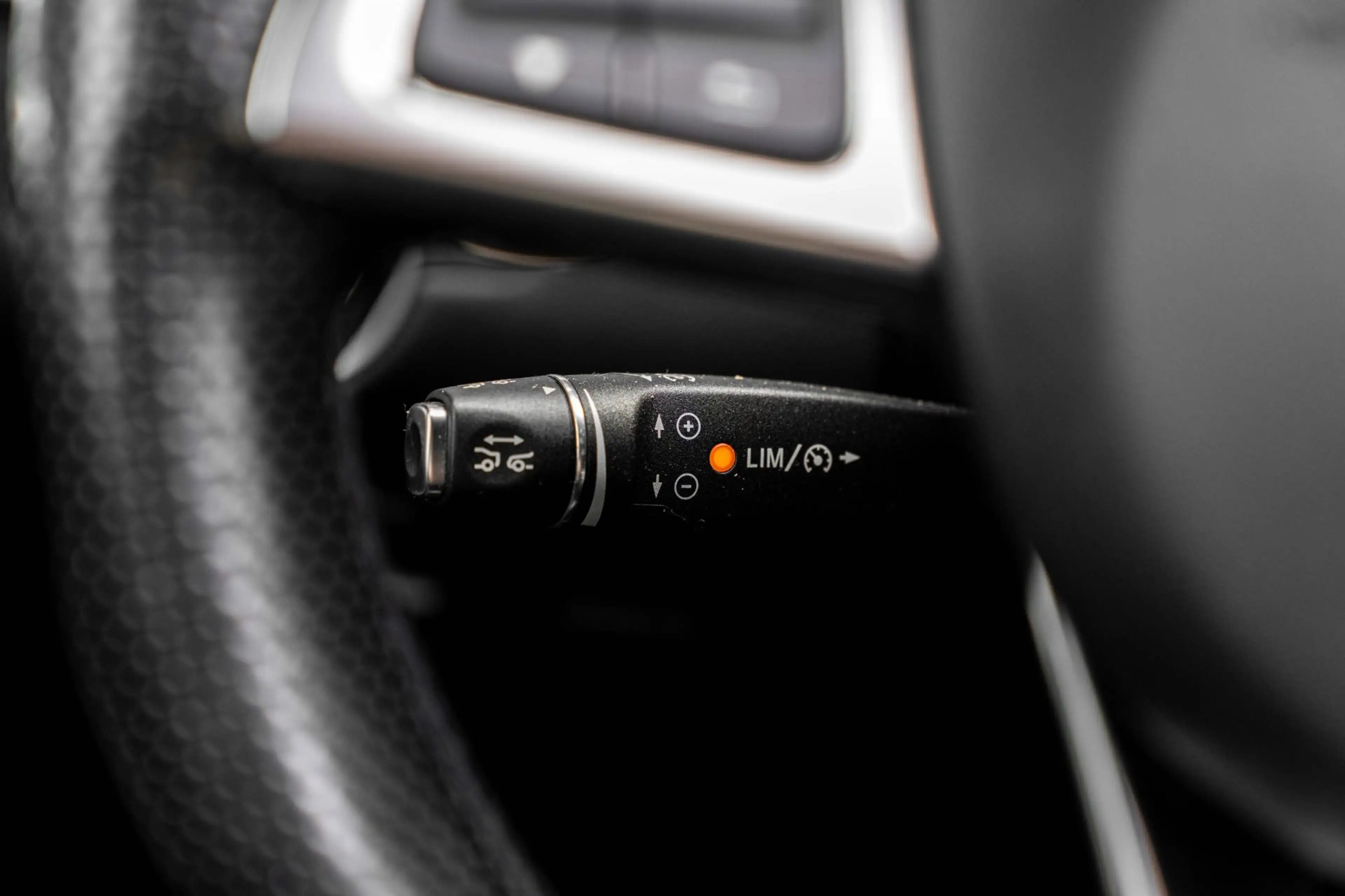 Mercedes-Benz GLE 63 AMG Coupé 4MATIC 660 PK Pano Luchtvering ACC Harman Ka — photo 25