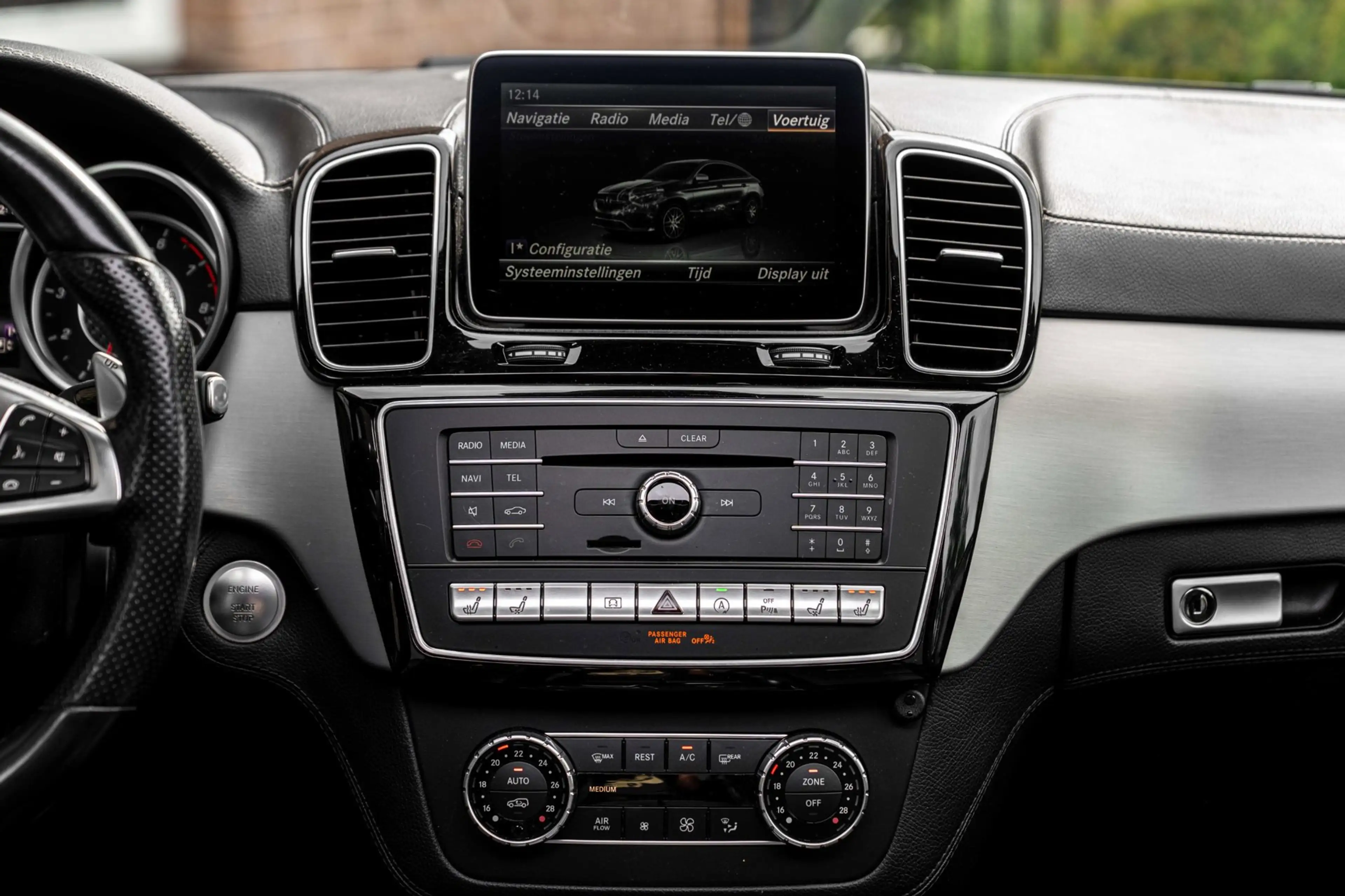 Mercedes-Benz GLE 63 AMG Coupé 4MATIC 660 PK Pano Luchtvering ACC Harman Ka — photo 24