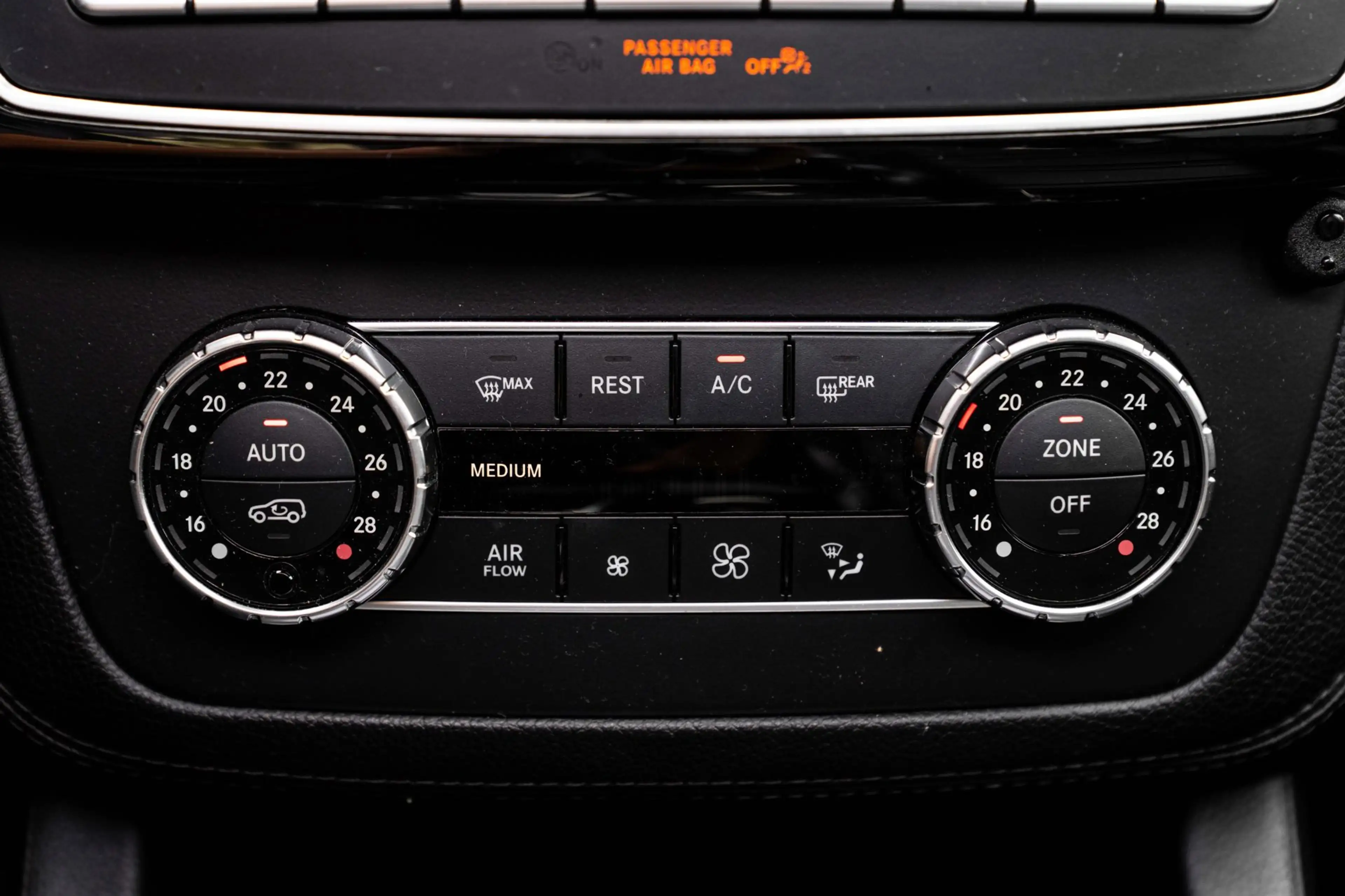 Mercedes-Benz GLE 63 AMG Coupé 4MATIC 660 PK Pano Luchtvering ACC Harman Ka — photo 33