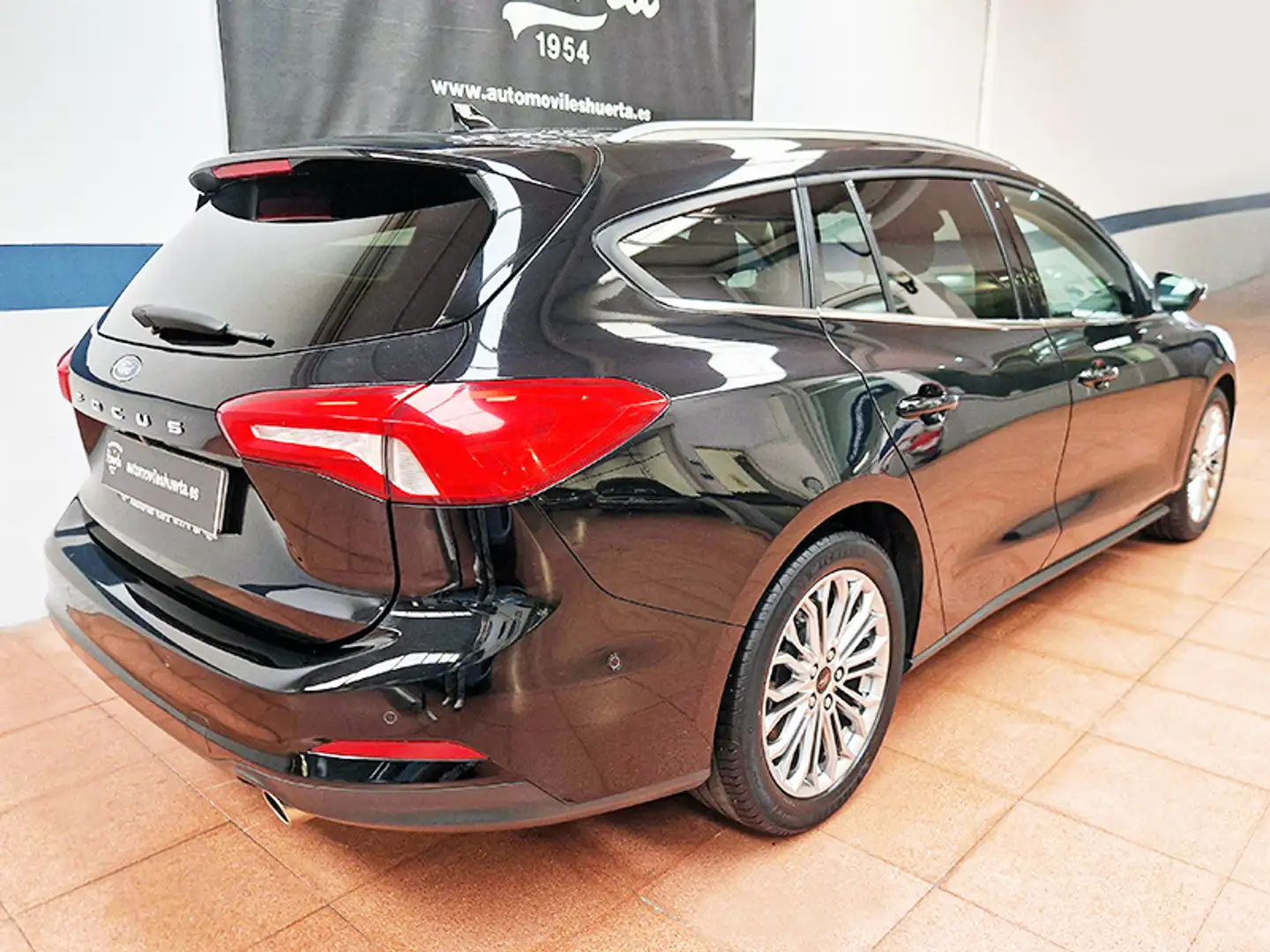 Ford Focus Sportbreak 1.0 Ecoboost Titanium Negro - 2