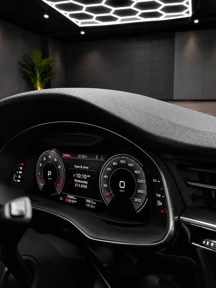 Audi Q8 fotografie Audi Q8