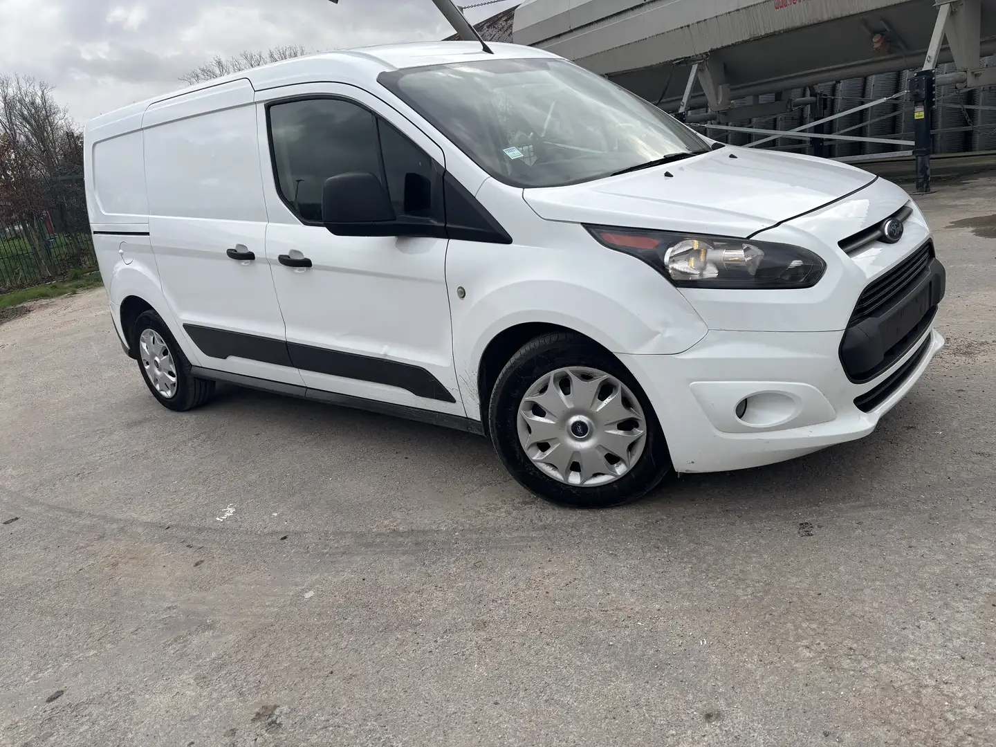 Ford Transit Connect T220 1.5 TDCi Ambiente (EU6) Blanc - 2