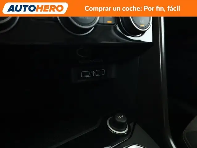 Volkswagen T-Roc view 27