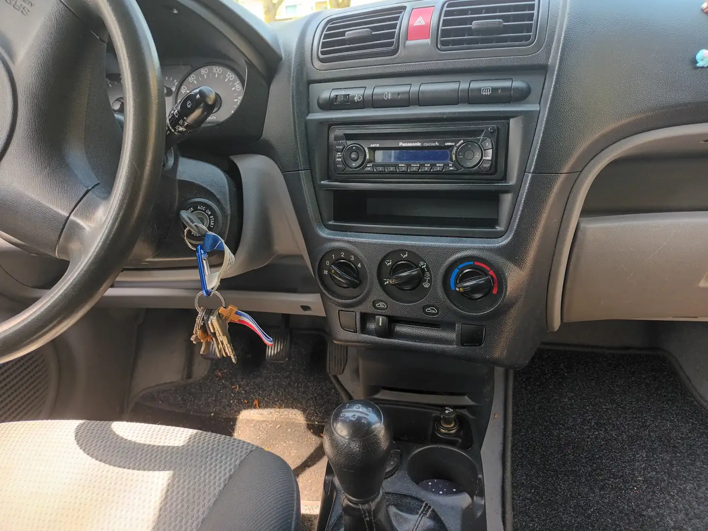 Kia Picanto 1.1 EX - 1