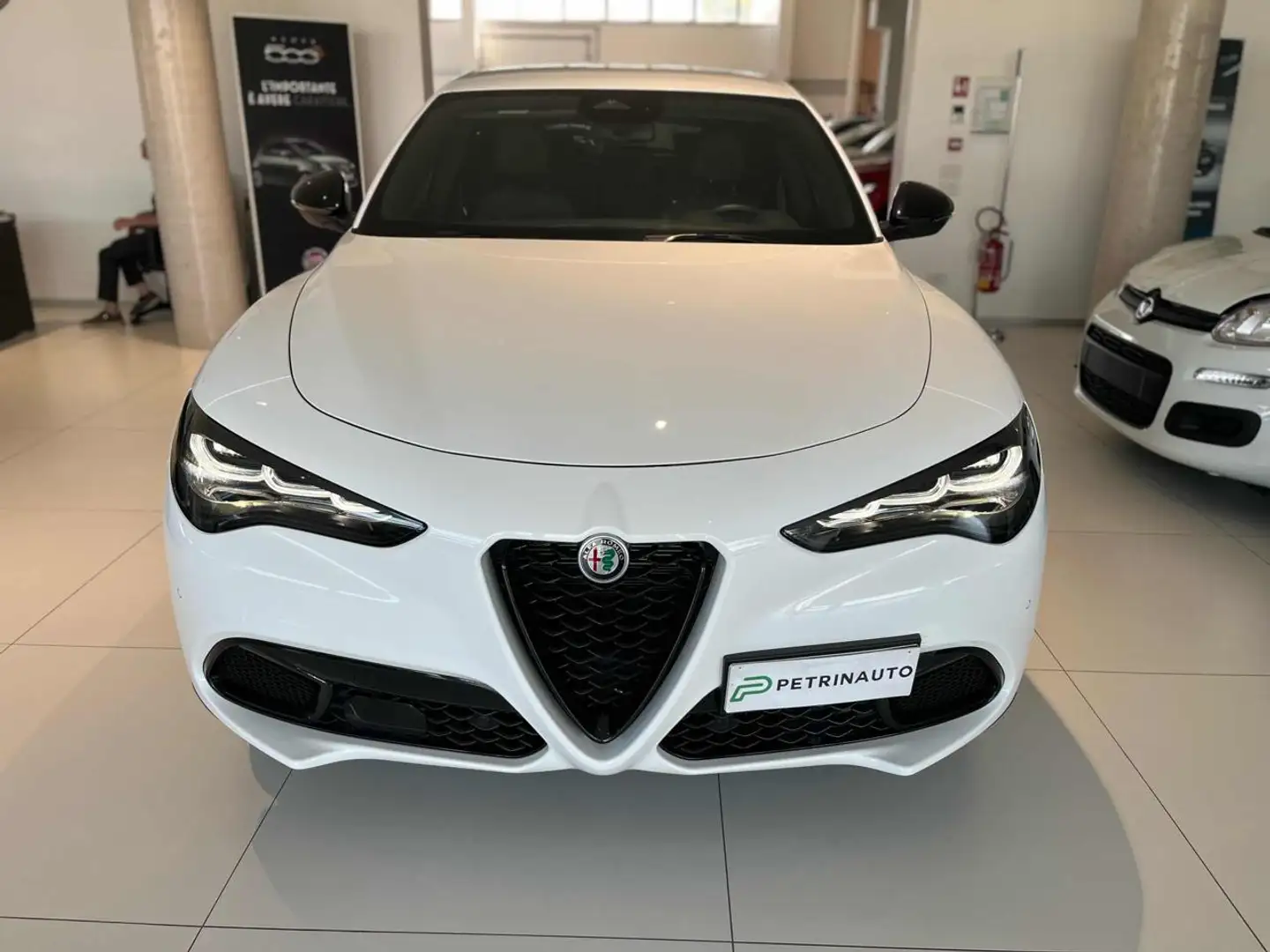 Alfa Romeo Stelvio 2.2 Turbodiesel 210cv AT8 Q4 Veloce Weiß - 2