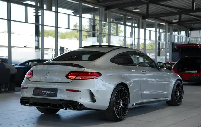 Mercedes-Benz C-Class view 8