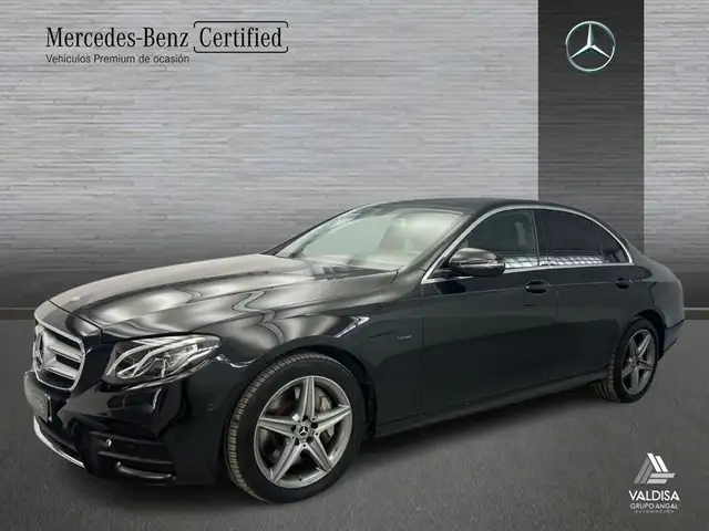 Mercedes-Benz E 300 de AMG Line (EURO 6d-TEMP)