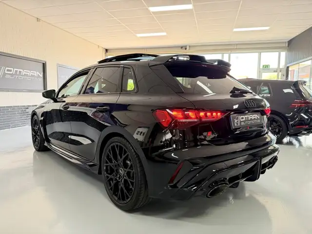Audi RS3 view 7
