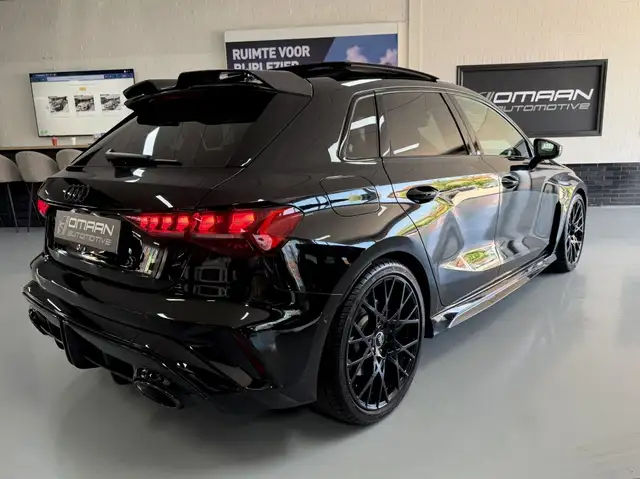 Audi RS3 view 3