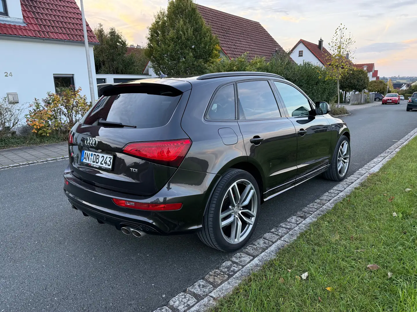 Audi SQ5 SQ5 3.0 TDI quattro tiptronic plus Schwarz - 2