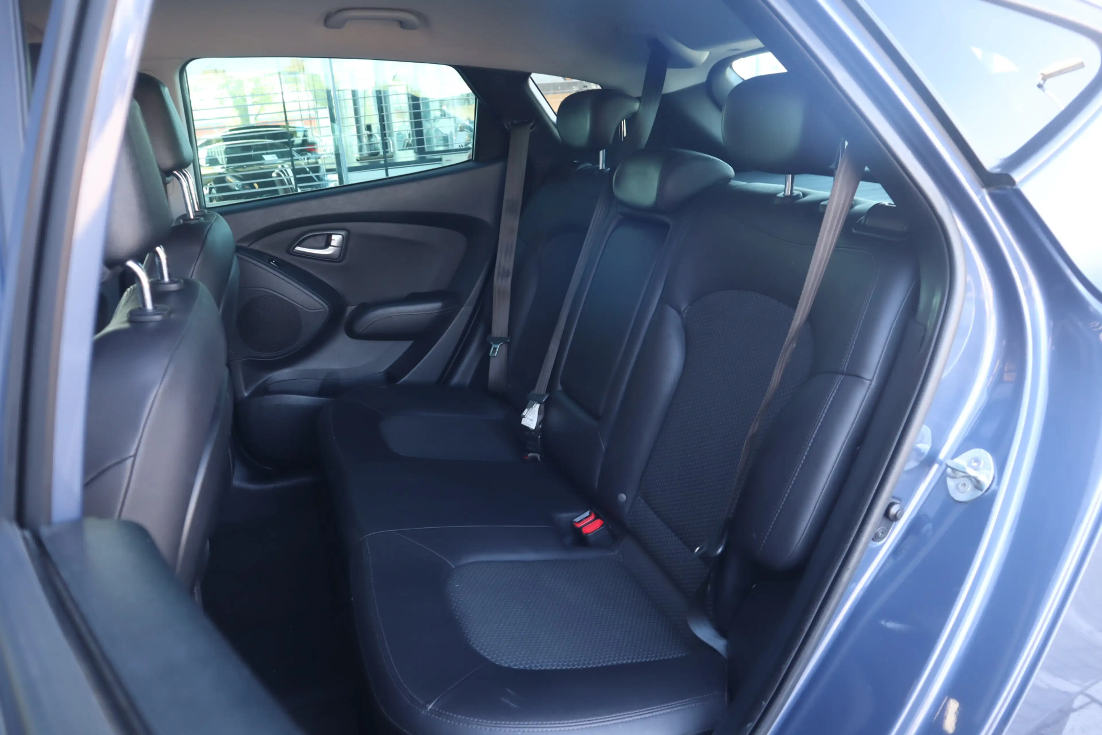 Hyundai iX35 2.0i Business Edition — photo 15