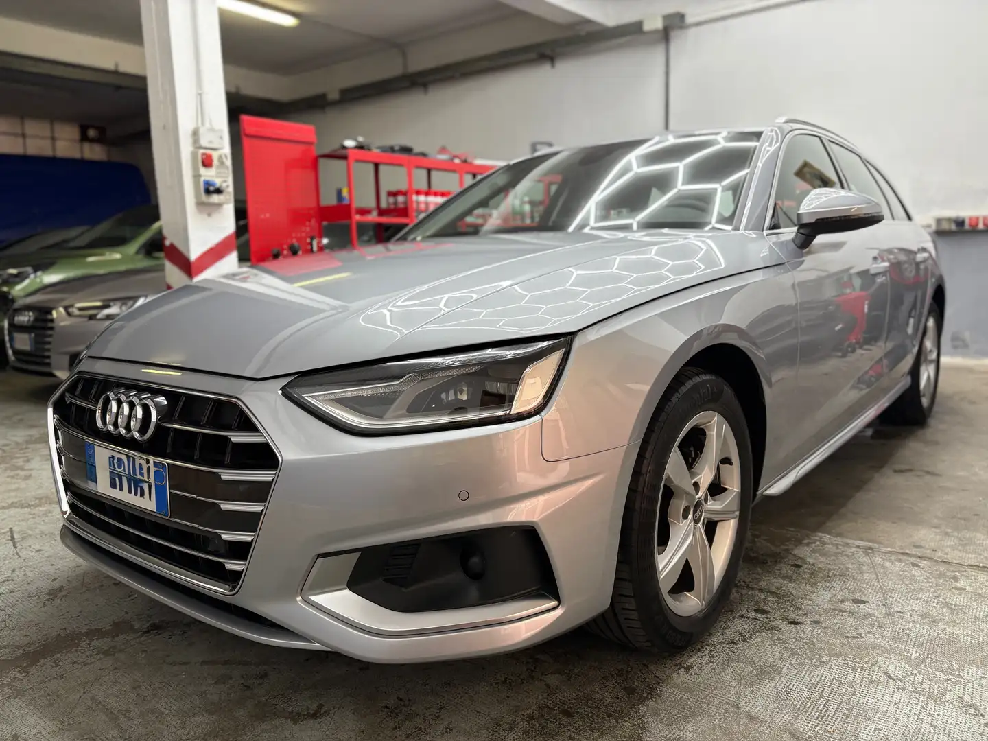 Audi A4 Avant 35 2.0 tdi mhev Advanced PREZZO REALE Argento - 1