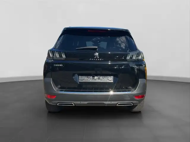 Peugeot 5008 view 4