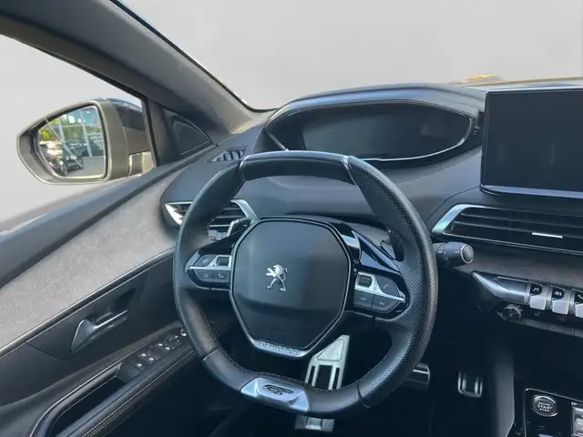 Peugeot 5008 view 13