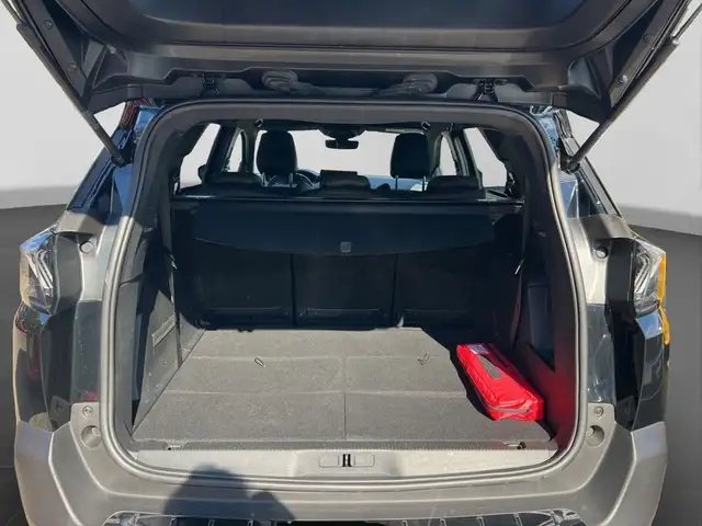 Peugeot 5008 view 15