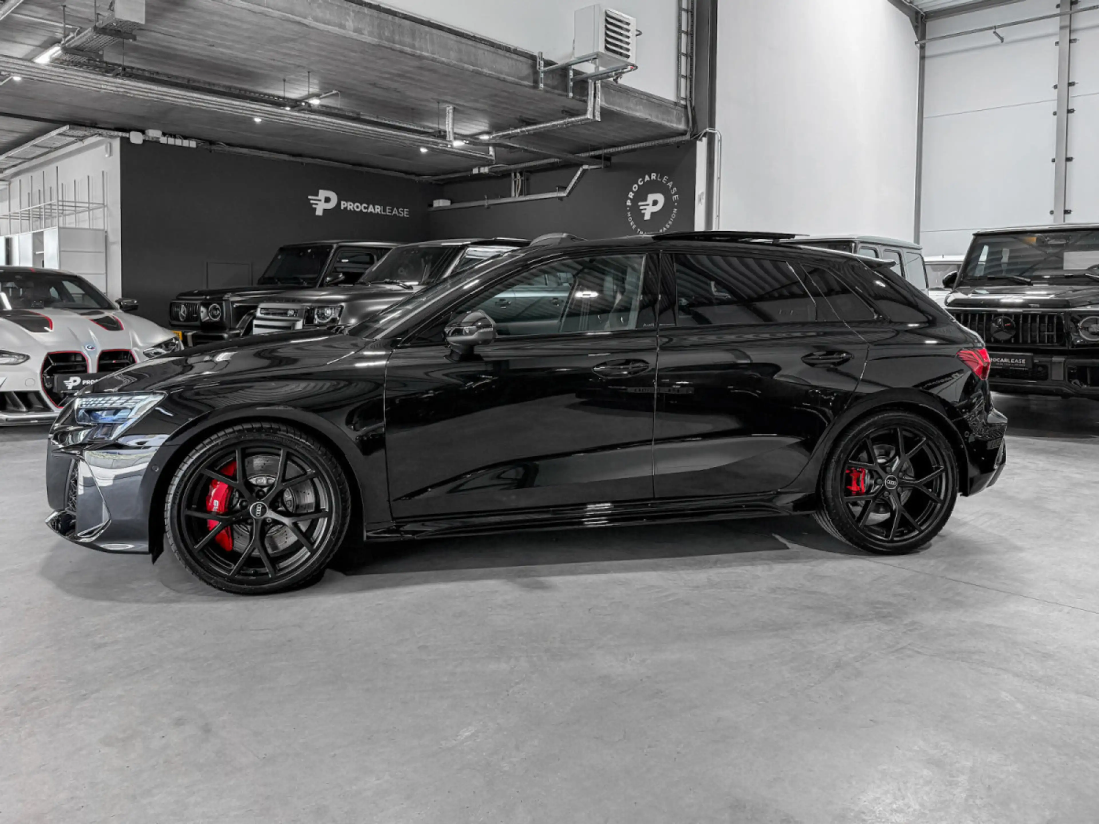Audi RS3 2.5 TFSI SPORTBACK QUATTRO/ GARANTIE 5/Pano/19/360 — photo 9
