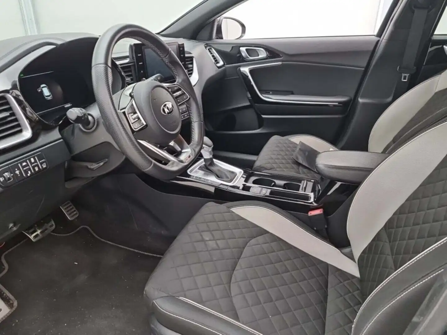 Kia ProCeed / pro_cee'd ProCeed 1.5 T-GDi GT-Line DCT ISG Noir - 1
