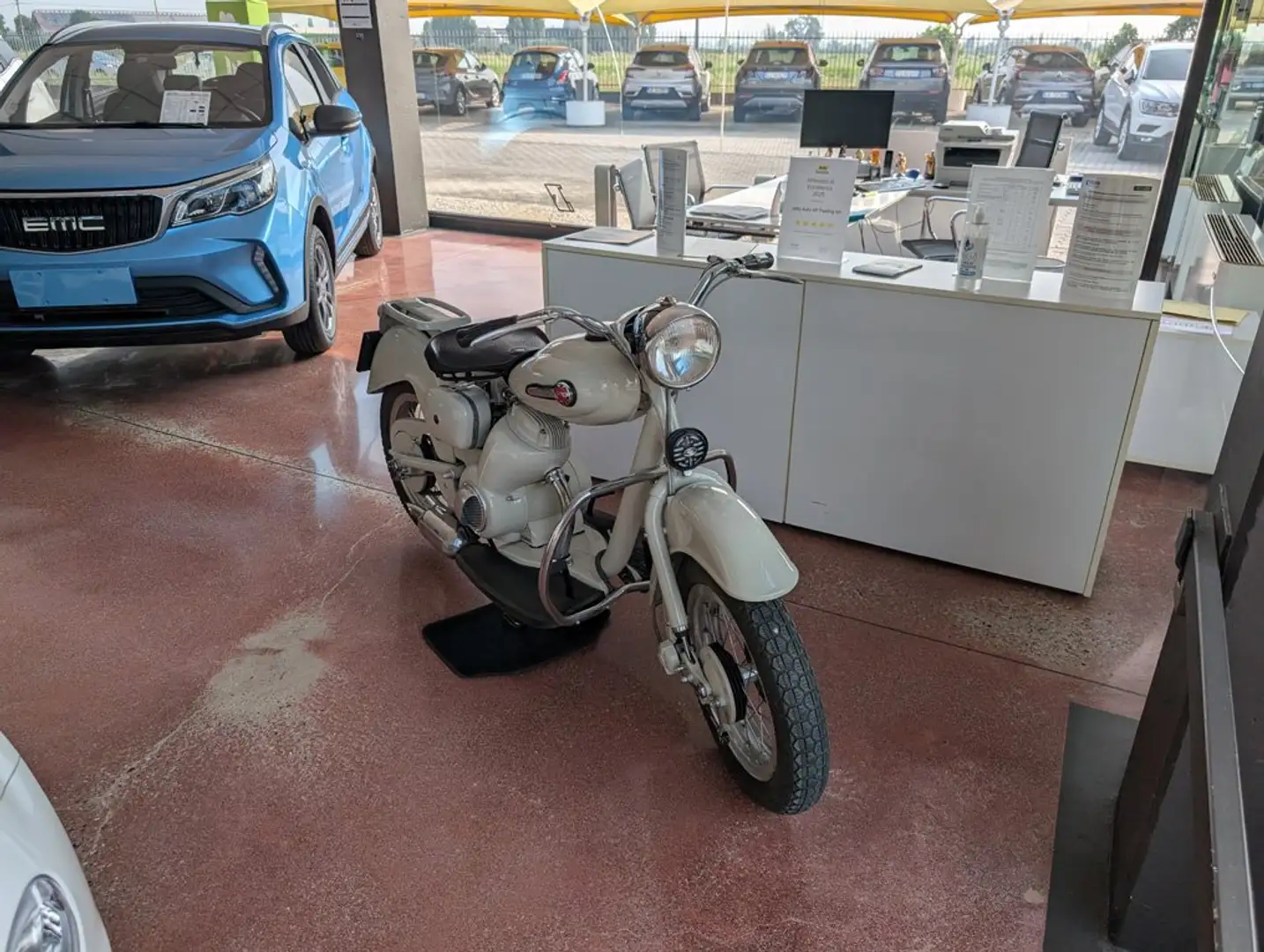 Motom 160 Delfino Fehér - 1
