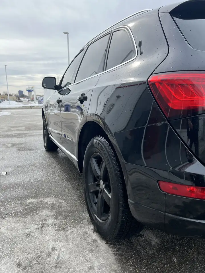Audi Q5 снимка Audi Q5