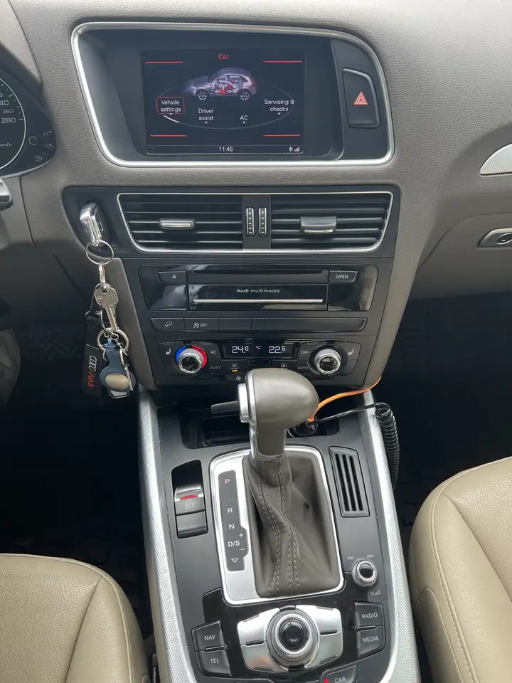Audi Q5 снимка Audi Q5