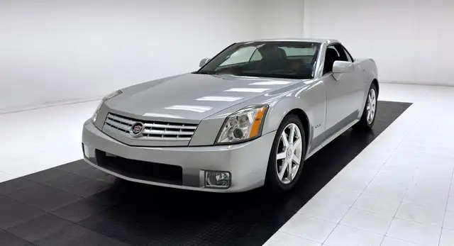 Cadillac XLR Roadster