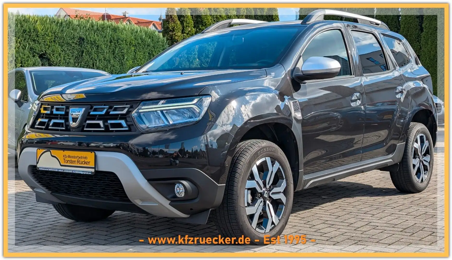Dacia Duster TCe 130 2WD Prestige+ 1.HA LED 4xCAM NAVI Schwarz - 1