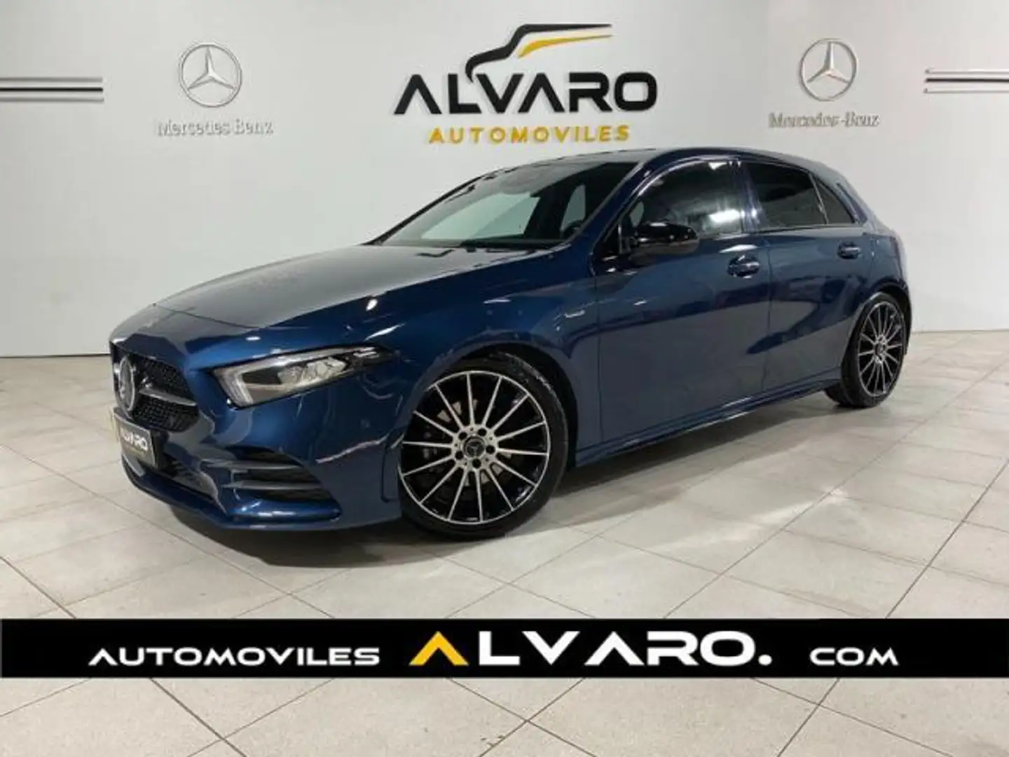 Mercedes-Benz A 200 200d 8G-DCT Bleu - 1