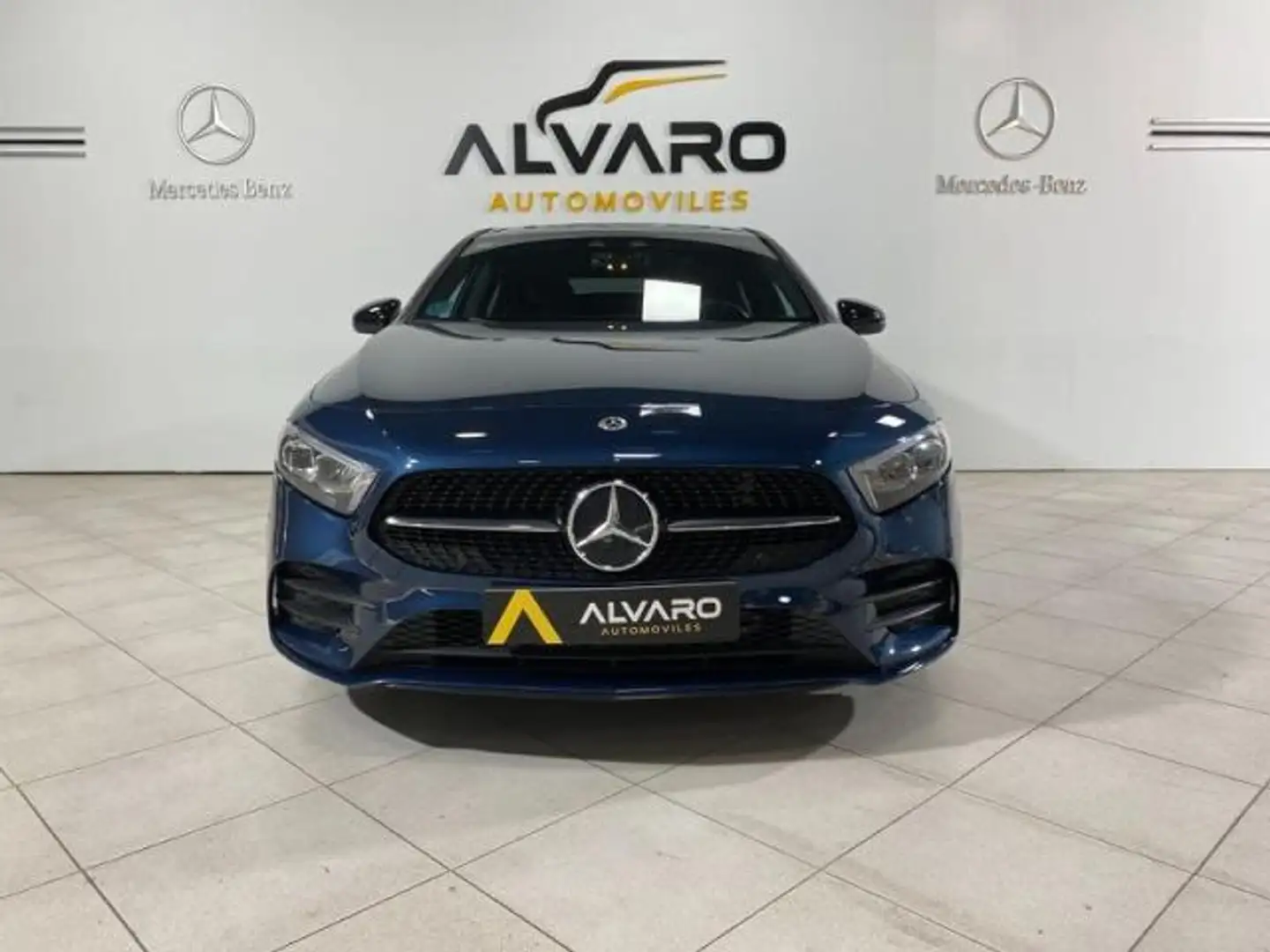 Mercedes-Benz A 200 200d 8G-DCT Bleu - 2