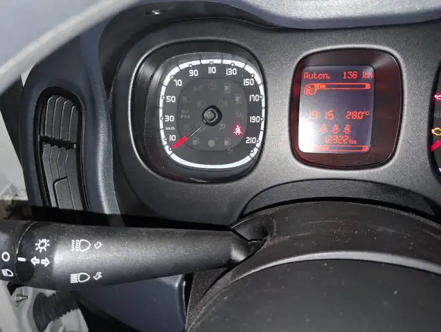 Fiat Panda view 9