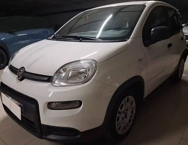 Fiat Panda view 3