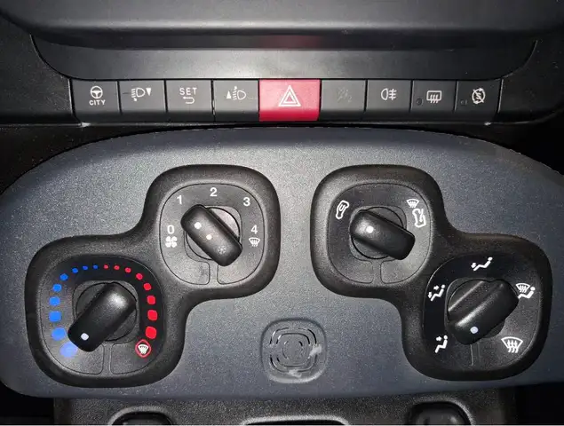 Fiat Panda view 11