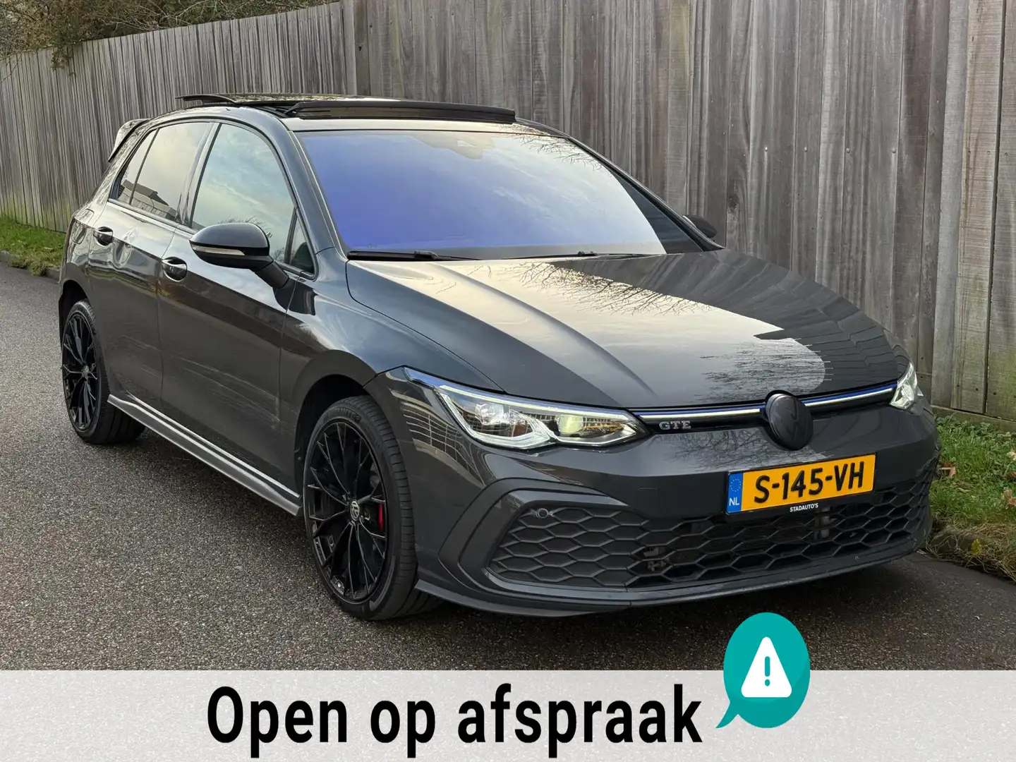 Volkswagen Golf GTE 1.4 eHybrid Pano|IQ Light|Lichte Schade! Gris - 2