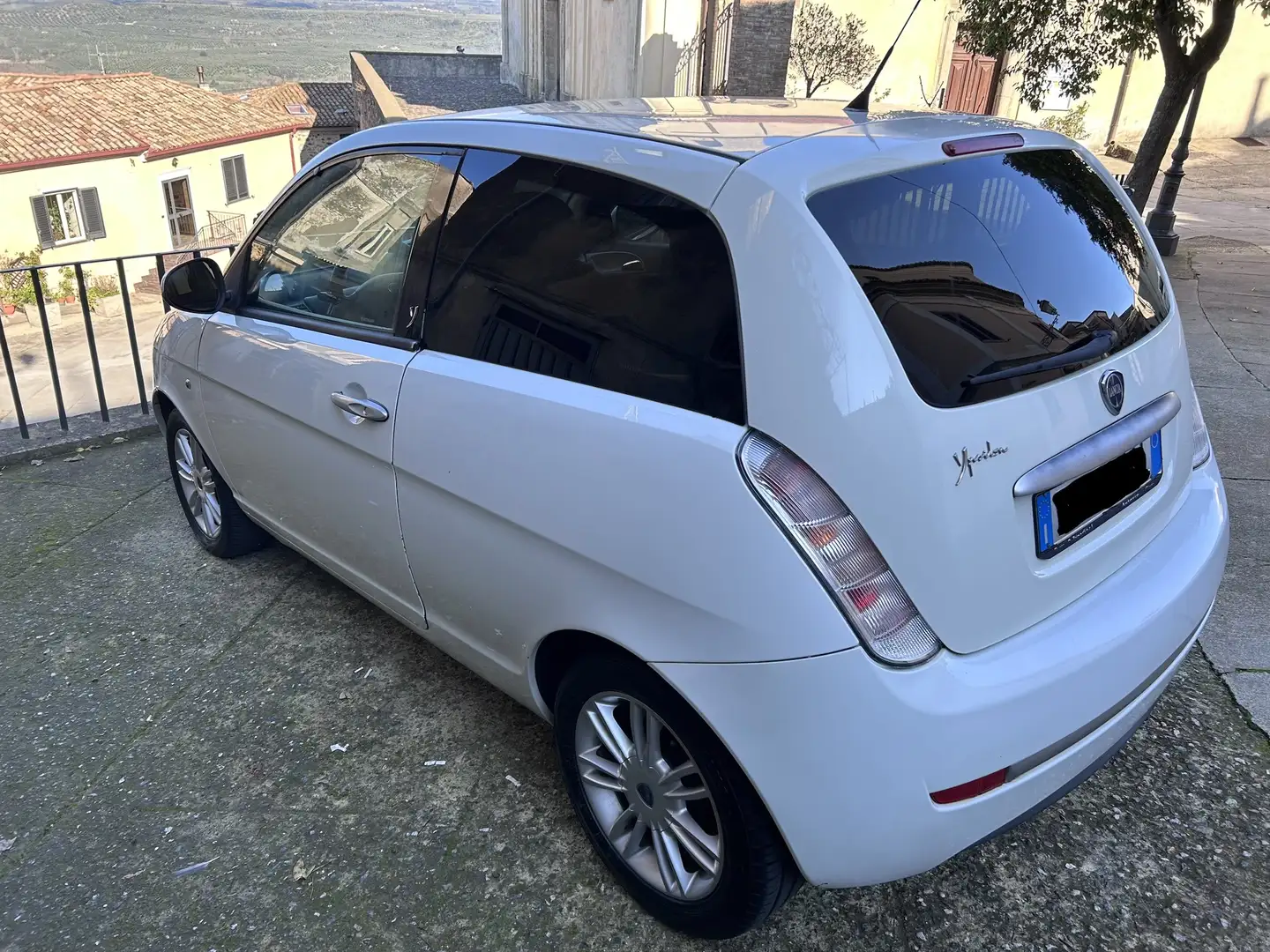 Lancia Ypsilon Ypsilon 1.3 mjt 16v Platino Bianco - 1