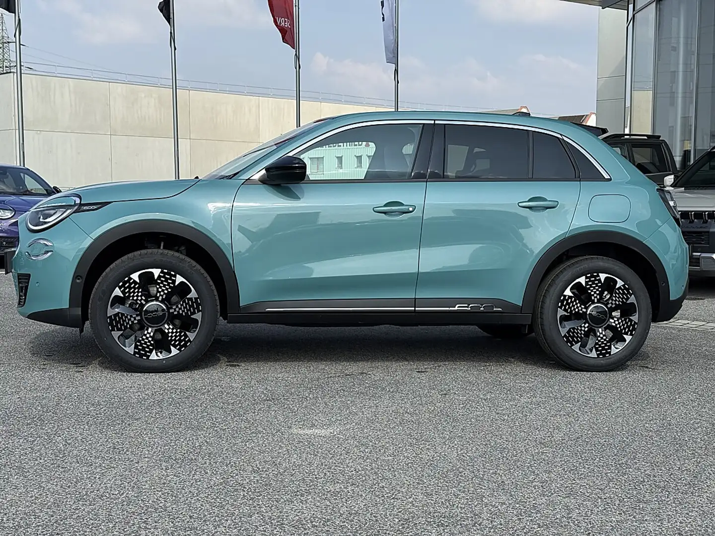 Fiat 600 Hybrid mHEV 110 6-Gang eDCT La Prima Blau - 2