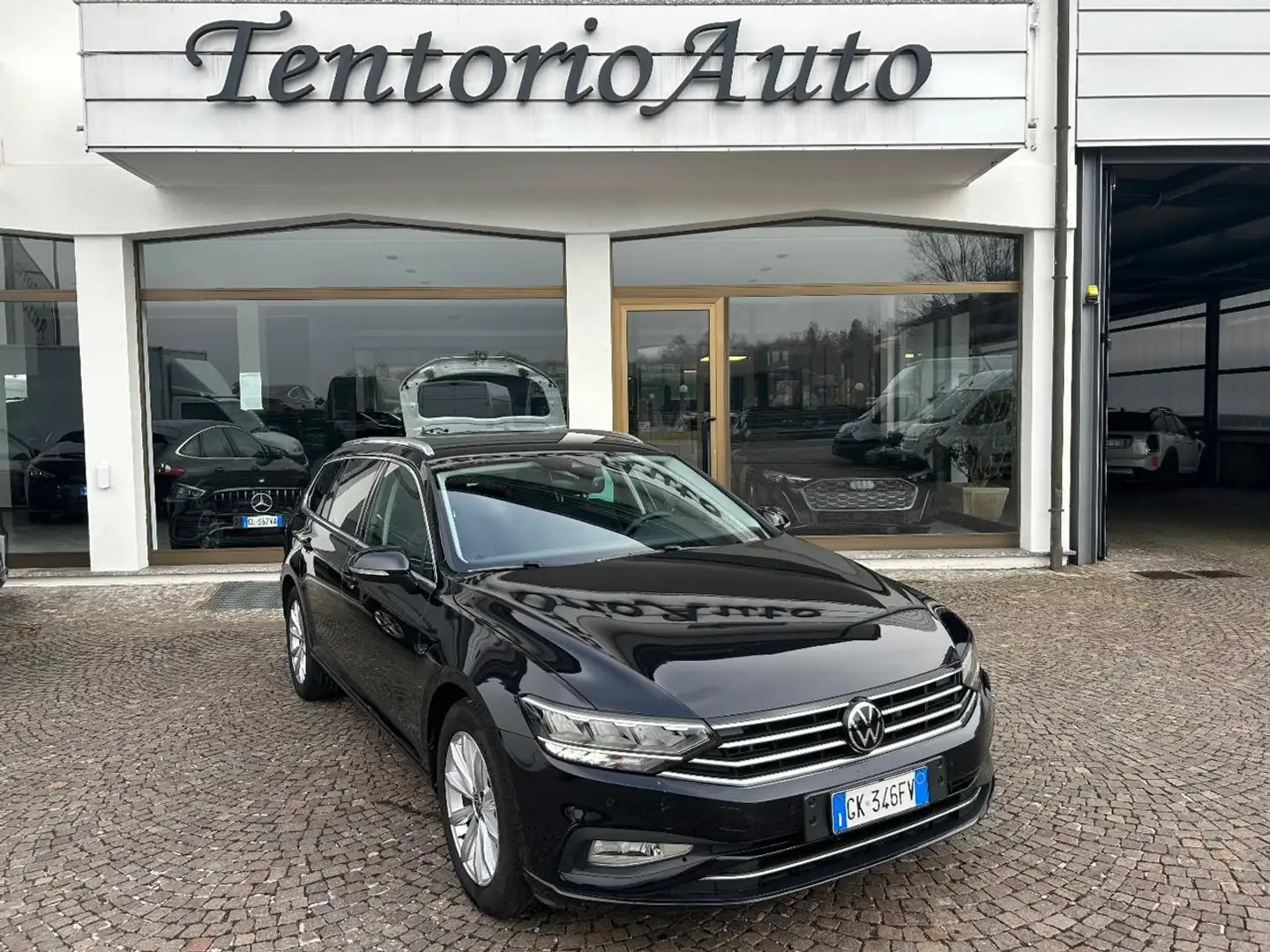 Volkswagen Passat Variant 2.0 TDI SCR EVO DSG Business Nero - 1