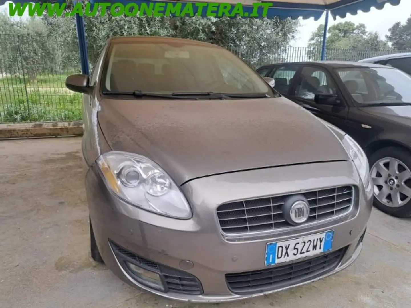 Fiat Croma Croma 1.9 mjt Emotion con GANCIO TRAINO Beige - 1