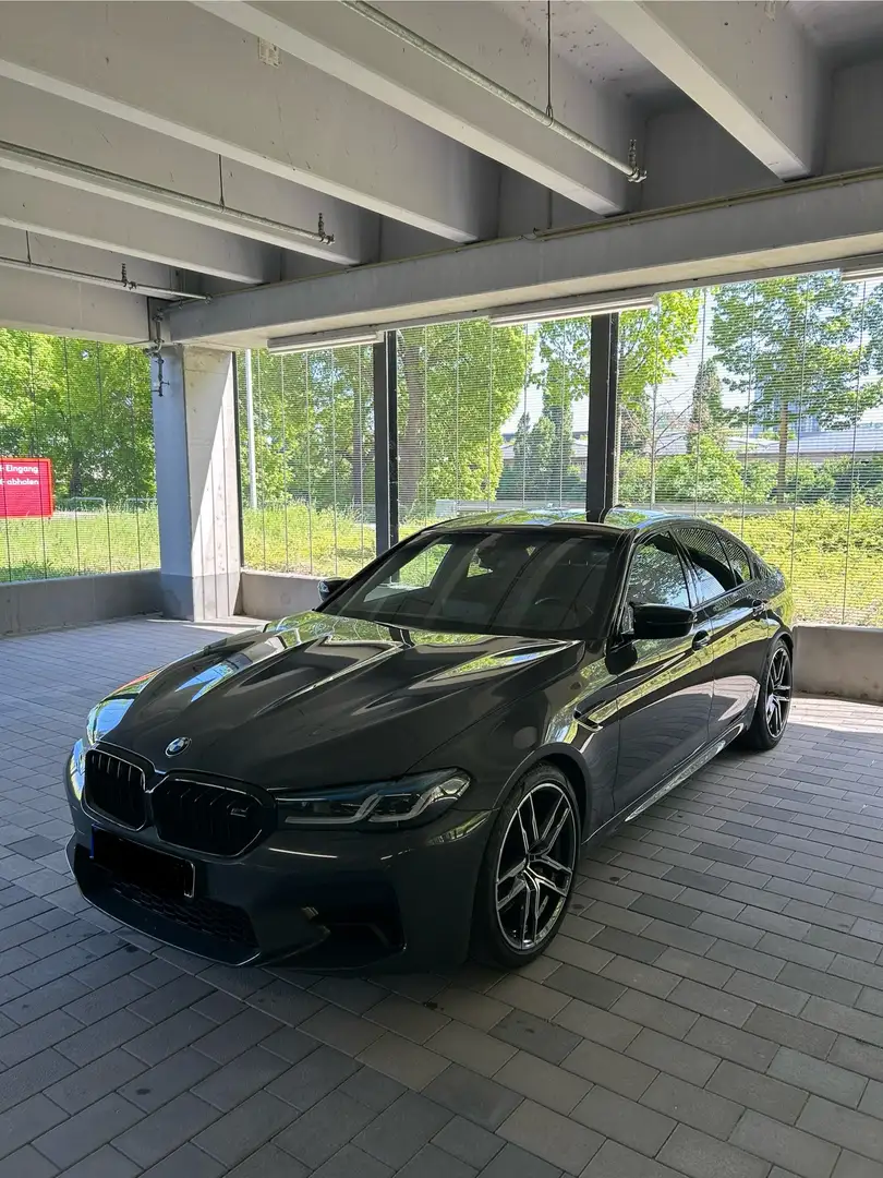 BMW M5 Competition Grau - 2