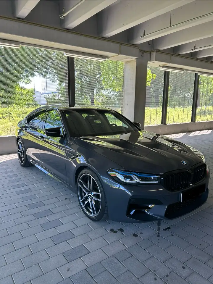 BMW M5