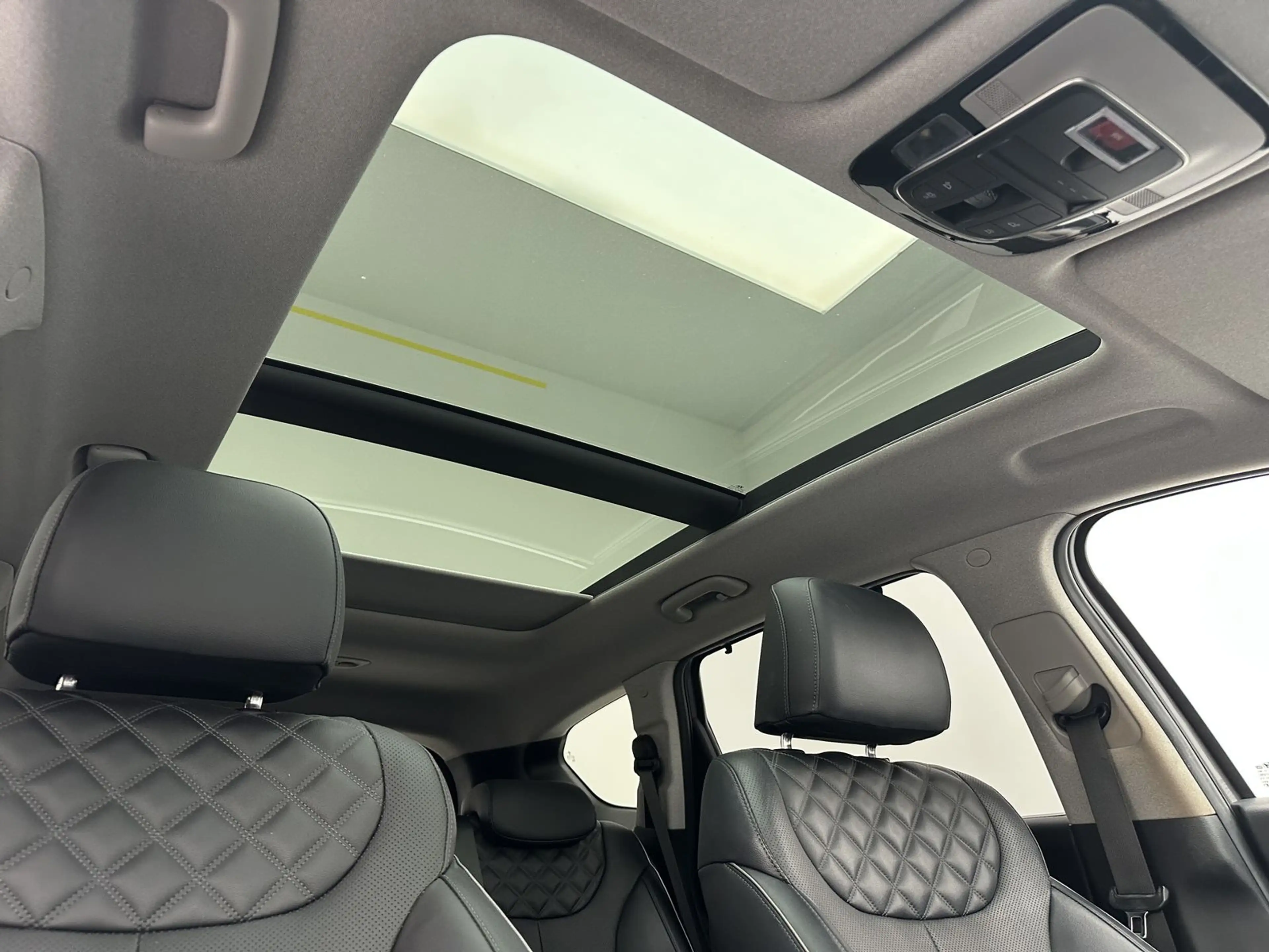 Hyundai SANTA FE Prime 4WD "LEDER-PANO-NAVI-CAM-HEADUP" — photo 9